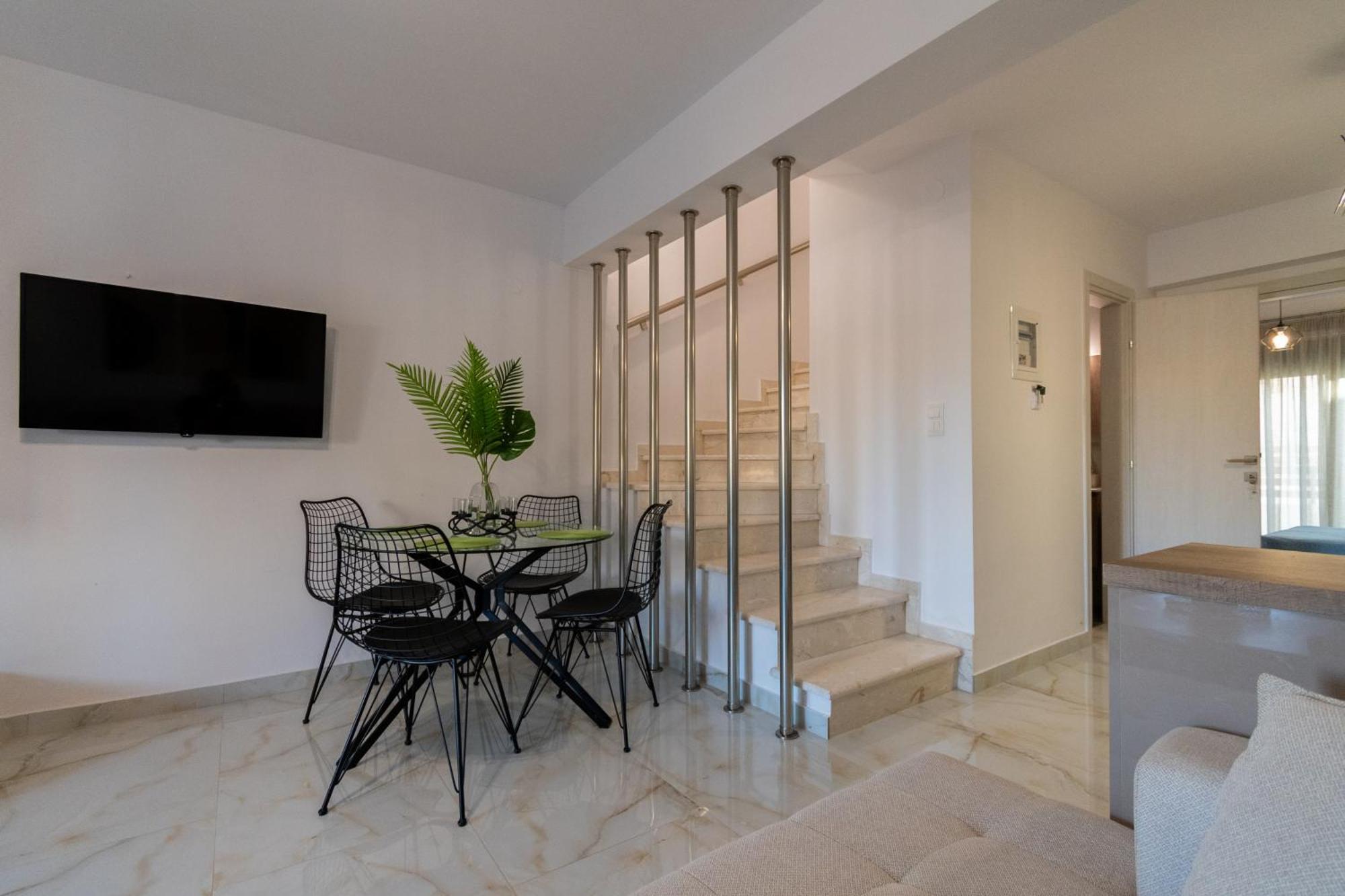 Sithonia Rs Olive Luxury Maisonette 니키티 외부 사진