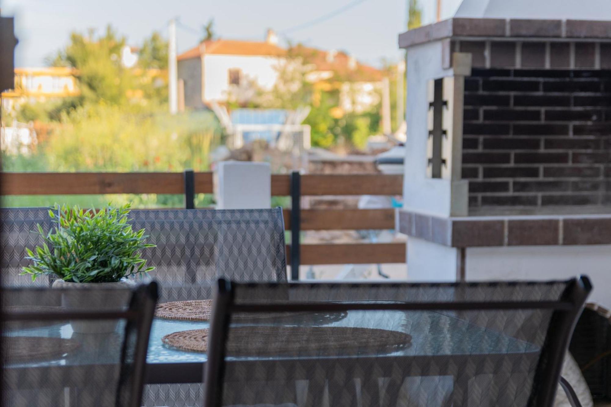 Sithonia Rs Olive Luxury Maisonette 니키티 외부 사진